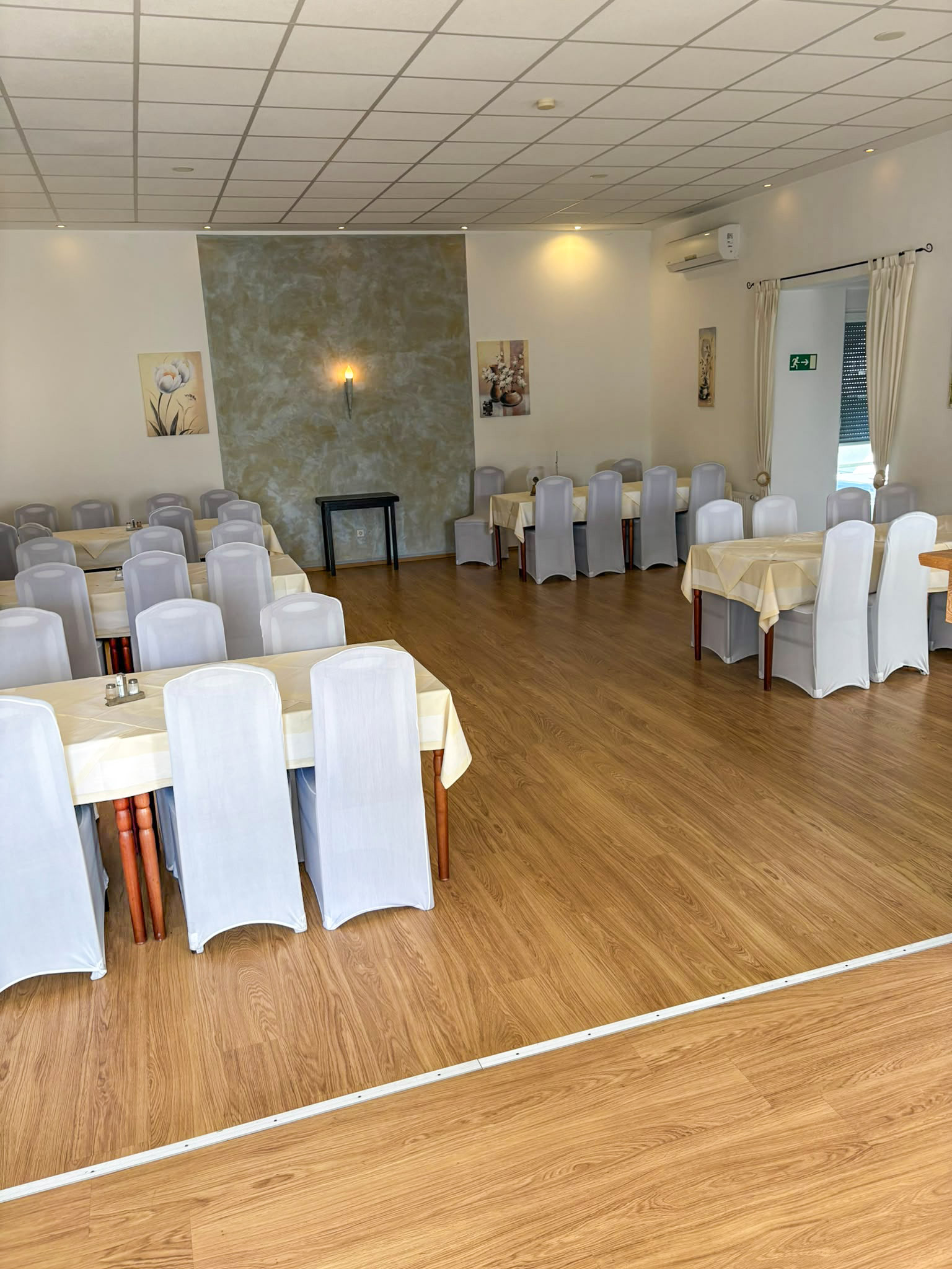 Alt-Lage-FestSaal-2