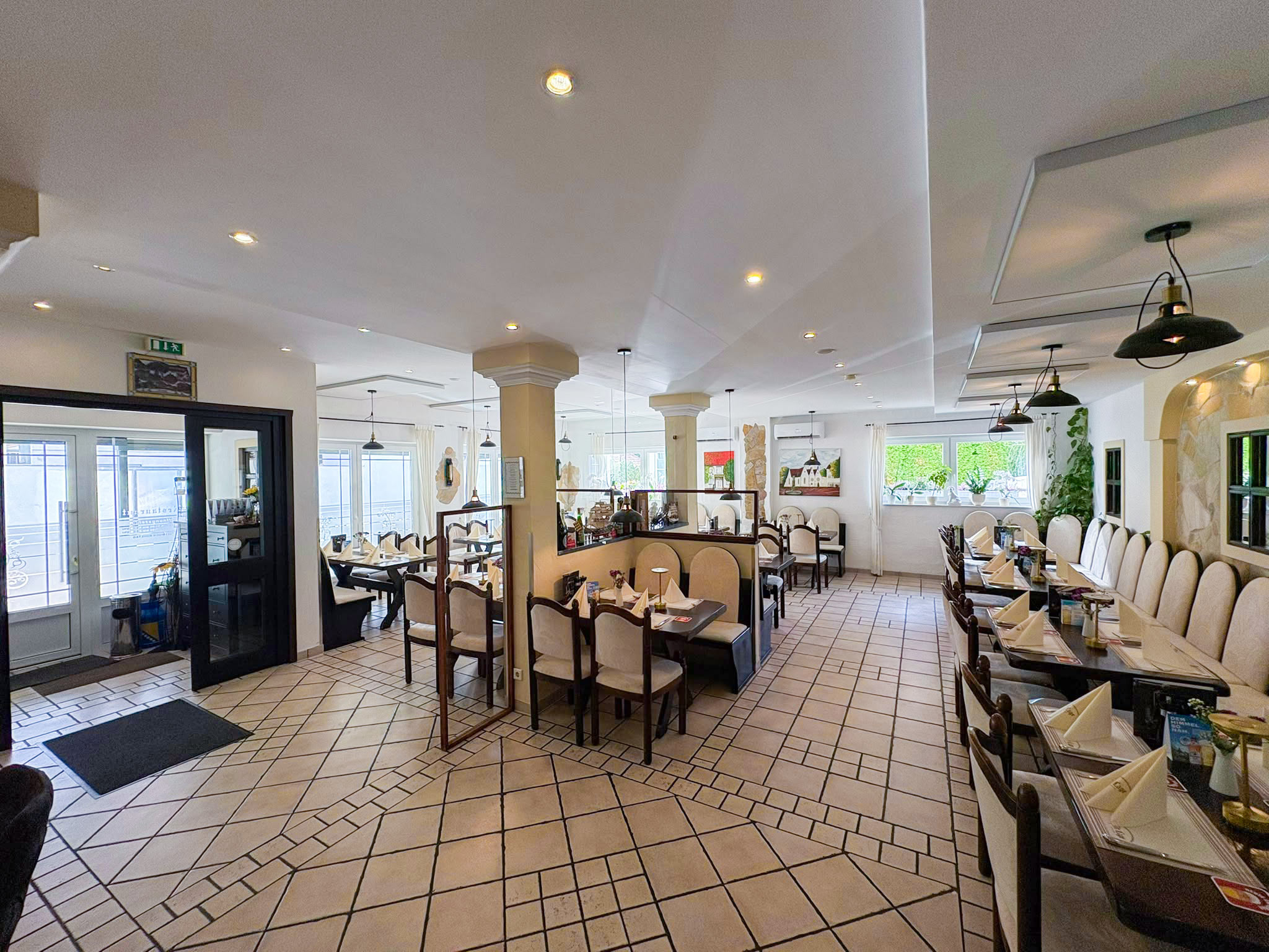 Alt-Lage-Restaurant-7