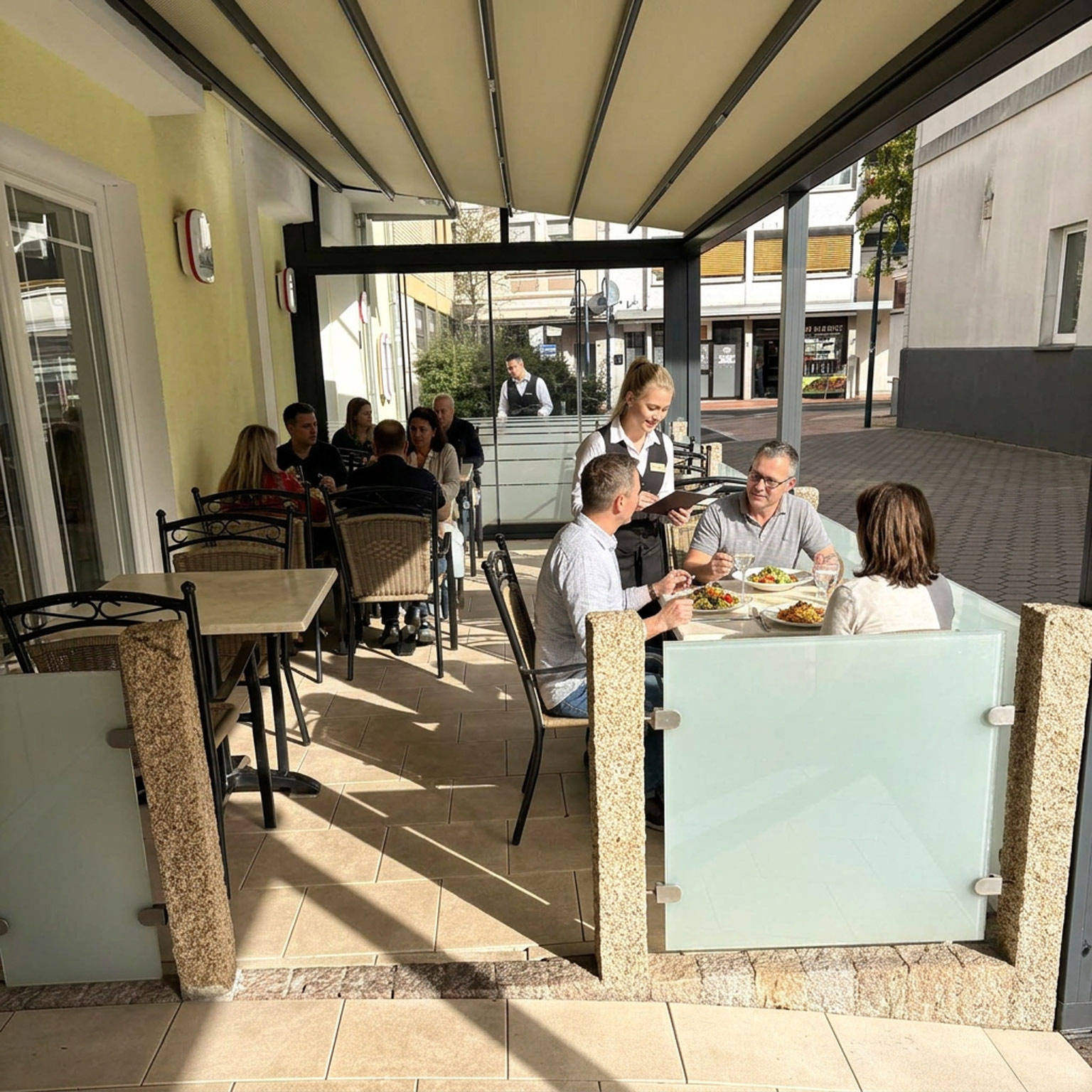 Alt-Lage-Terrasse-2-1